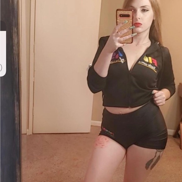 Bred Inc female biker shorts size small - Picture 6 of 6